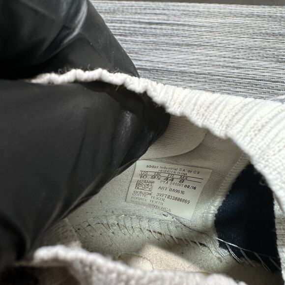 Adidas Ultra Boost Shoes Uncaged Oreo Non Dyed White Blue BA9616 - Men's Size 10 - Picture 12 of 16